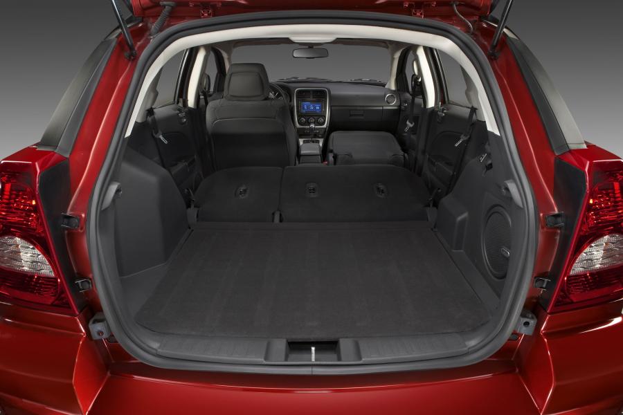  Dodge Caliber SXT 2009 года  (фото 18 из 47)